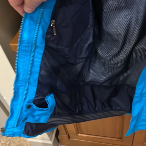 North Face jacket. Excellent pre owned condition - Picture 8 of 9